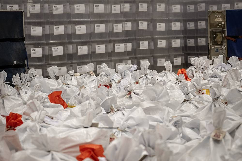 Yurt dışı temsilciliklerde kullanılan 1 milyon 817 bin oyun tasnifine başlandı - Resim: 14